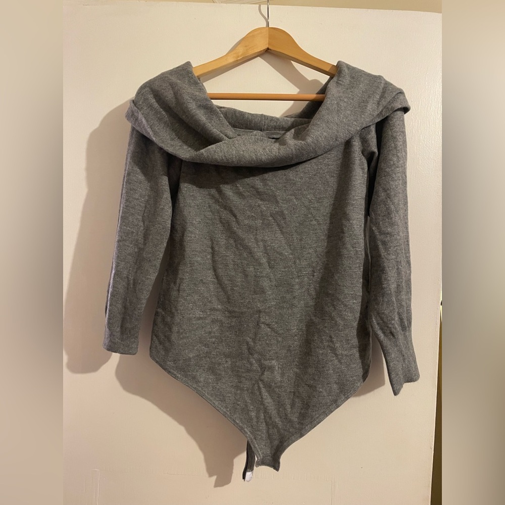 Express off the shoulder, gray bodysuit luxe